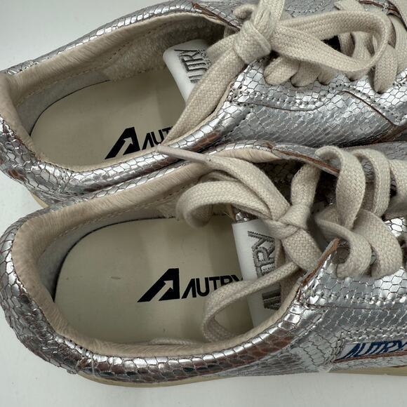 Autry Medalist Shoes SZ 41 (US 11) Sneaker Silver Metallic Snake Low Top Leather - Picture 6 of 16